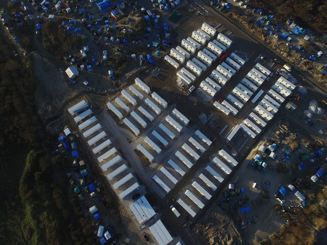 Le camp de containers, le 8 janvier 2016 / Logistic Solutions