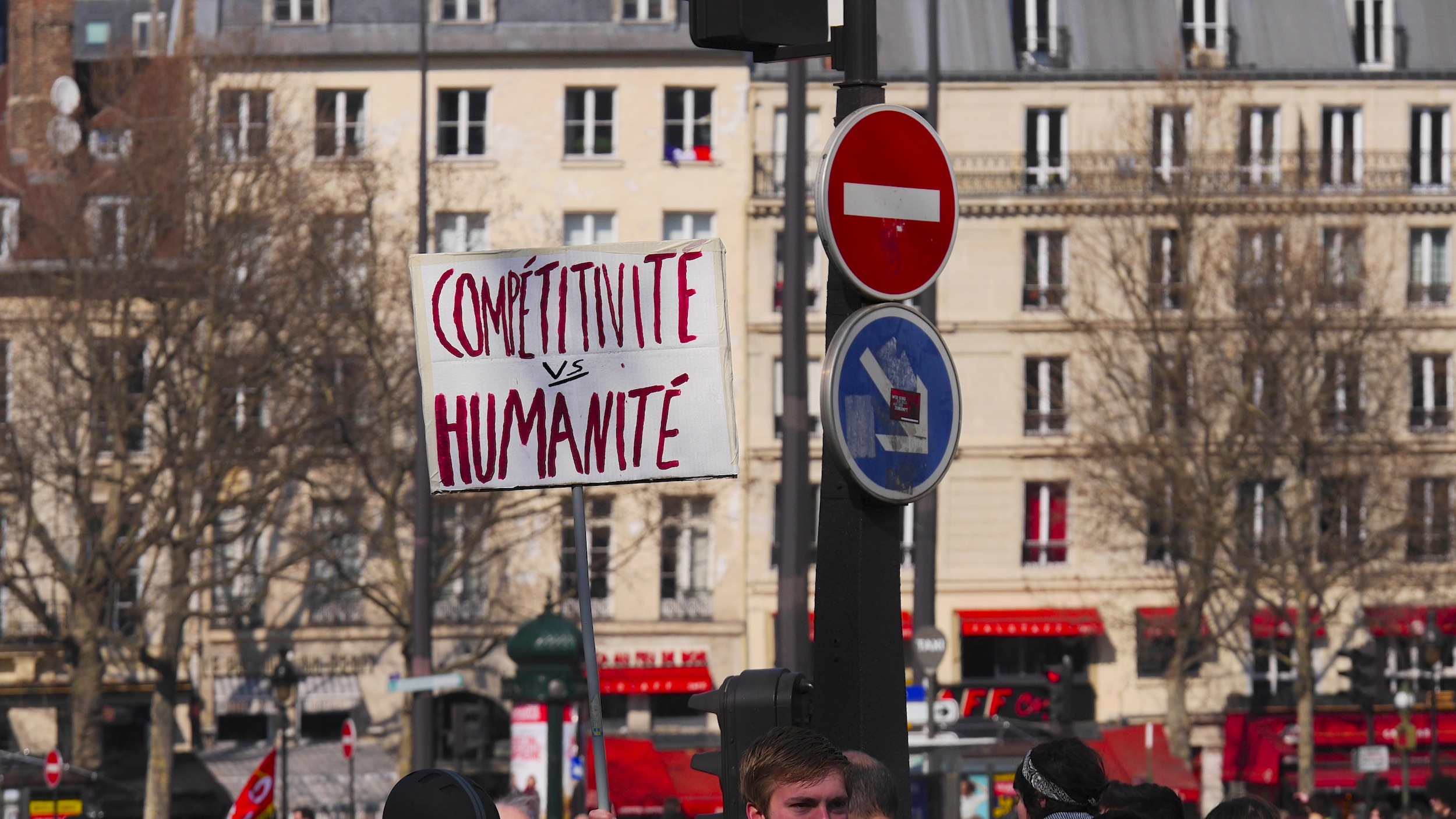 «Compétitivité vs Humanité»